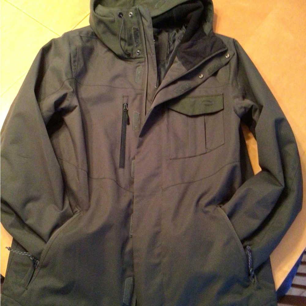 Oakley Dark Green Performance Jacket